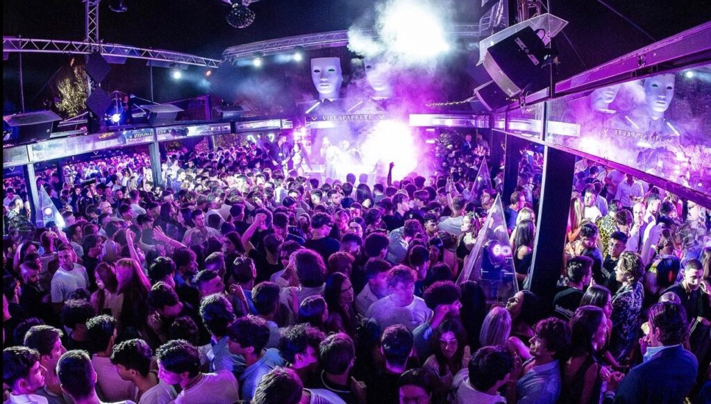 Villapapeete-Ferragosto-750316